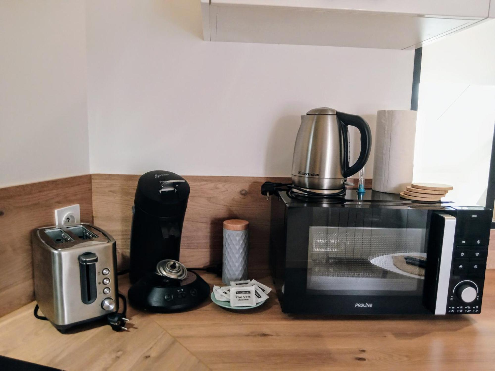 Les Studios De La Gare Linge Cafe The Inclus Wifi فان المظهر الخارجي الصورة
